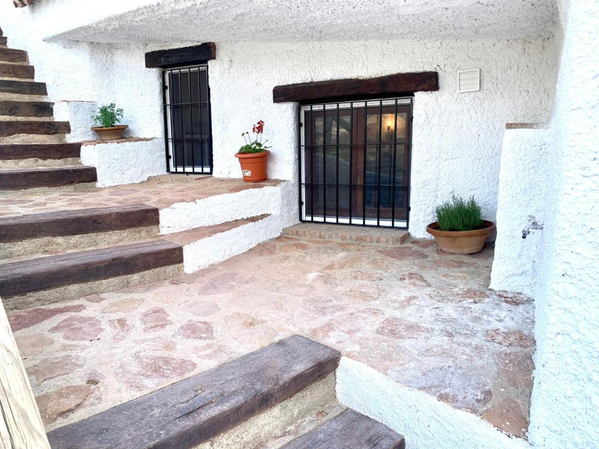 Casa Cueva La Parra.